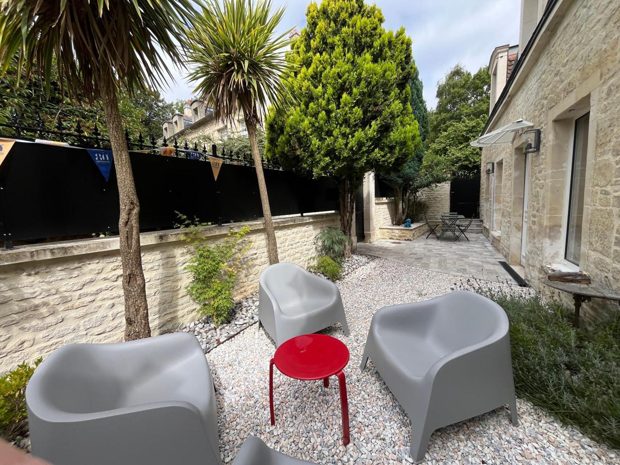 Le Capella, Magnifique Maison Au Calme Avec Garage Caen Exterior photo